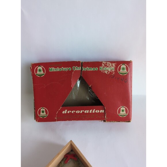 Vintage Commodore Wood Miniature Christmas Triangle House Diorama Wall Decor - Picture 8 of 9